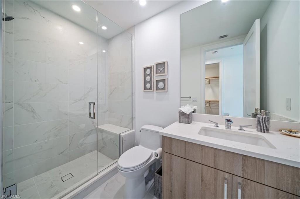 QUATTRO AT NAPLES SQUARE - Residential