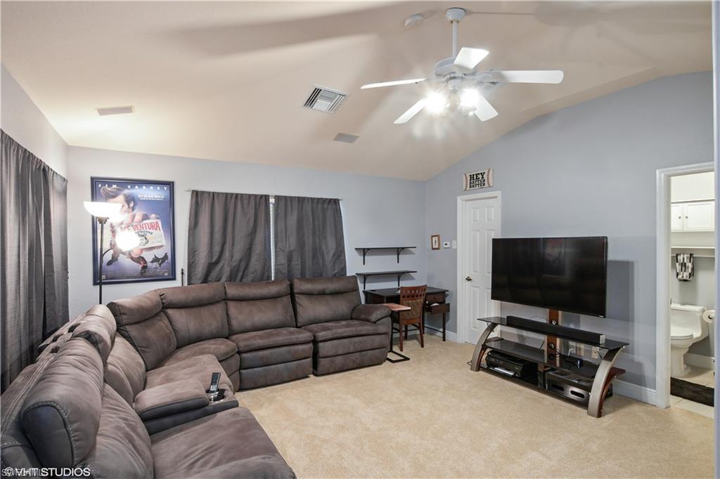 PEBBLEBROOKE LAKES - Residential