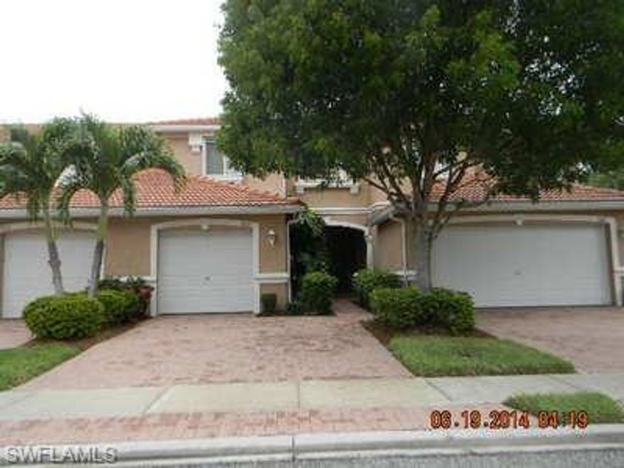 3 bedroom, 2.5 bath townhome in Bella Vida, corporate owned and ready to make it your home!  Please allow 2-3 business days for response to offers.  NOTE:  Bank of America, N.A. employees and employees' household members of the Bank are prohibited from purchasing this property, whether directly or indirectly.