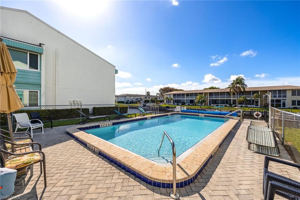 HARBOUR CASTLE CONDO - Residential