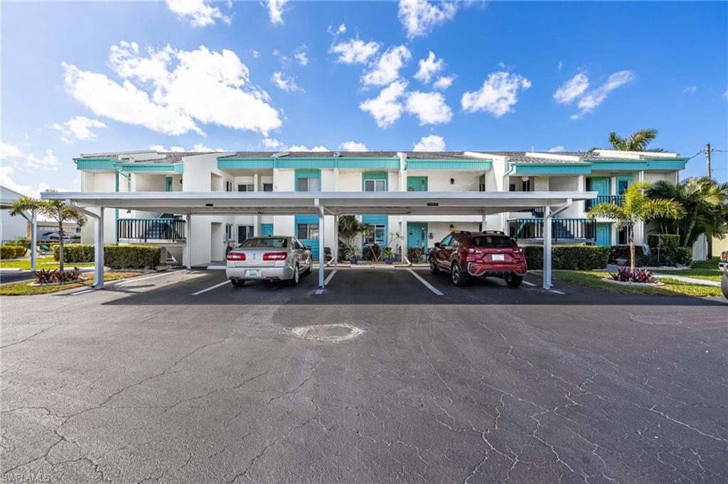 HARBOUR CASTLE CONDO - Residential