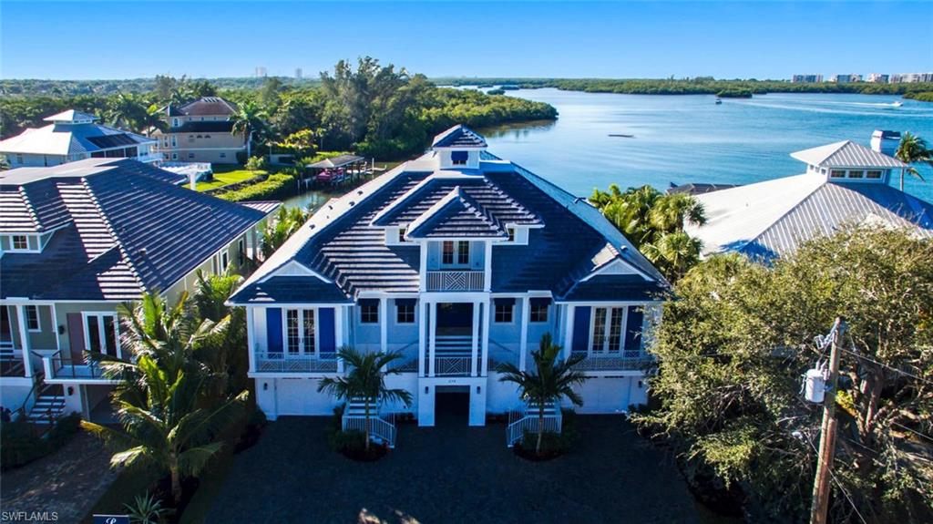 LITTLE HICKORY SHORES - Residential