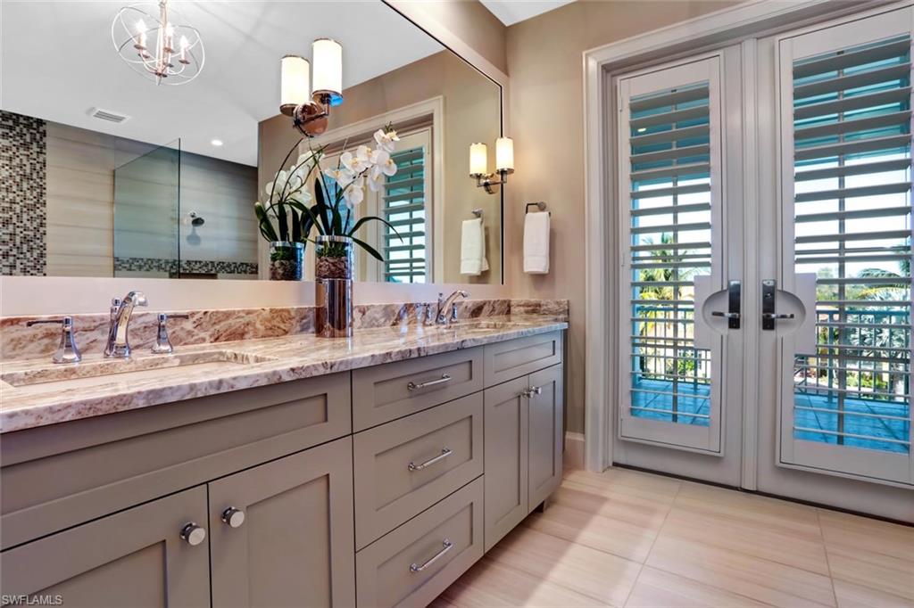 LITTLE HICKORY SHORES - Residential