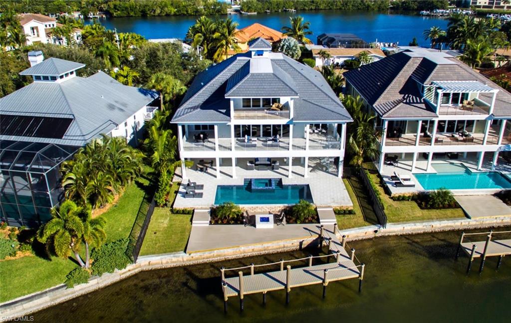 LITTLE HICKORY SHORES - Residential