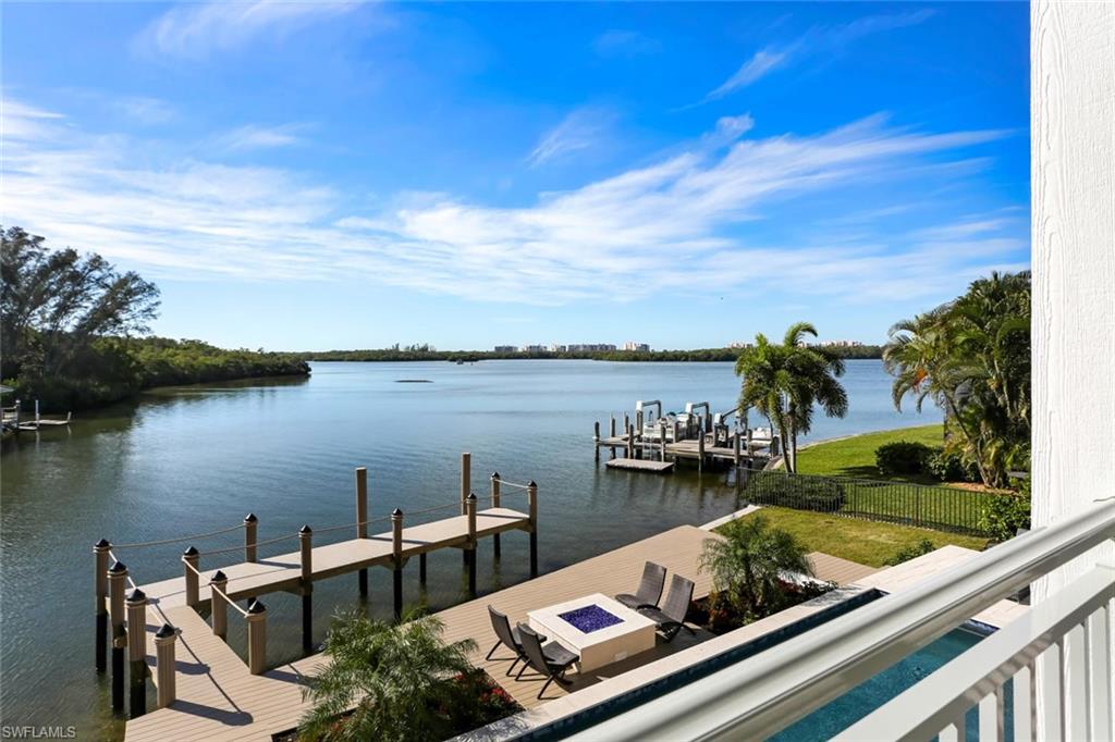 LITTLE HICKORY SHORES - Residential