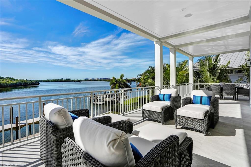 LITTLE HICKORY SHORES - Residential