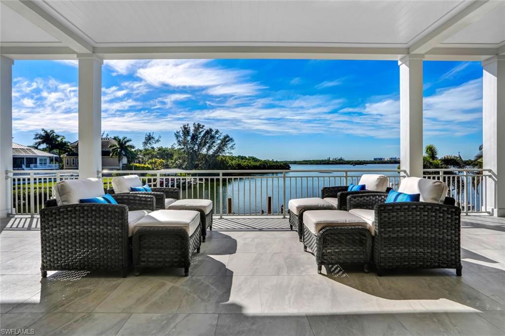 LITTLE HICKORY SHORES - Residential