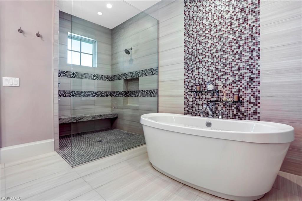 LITTLE HICKORY SHORES - Residential