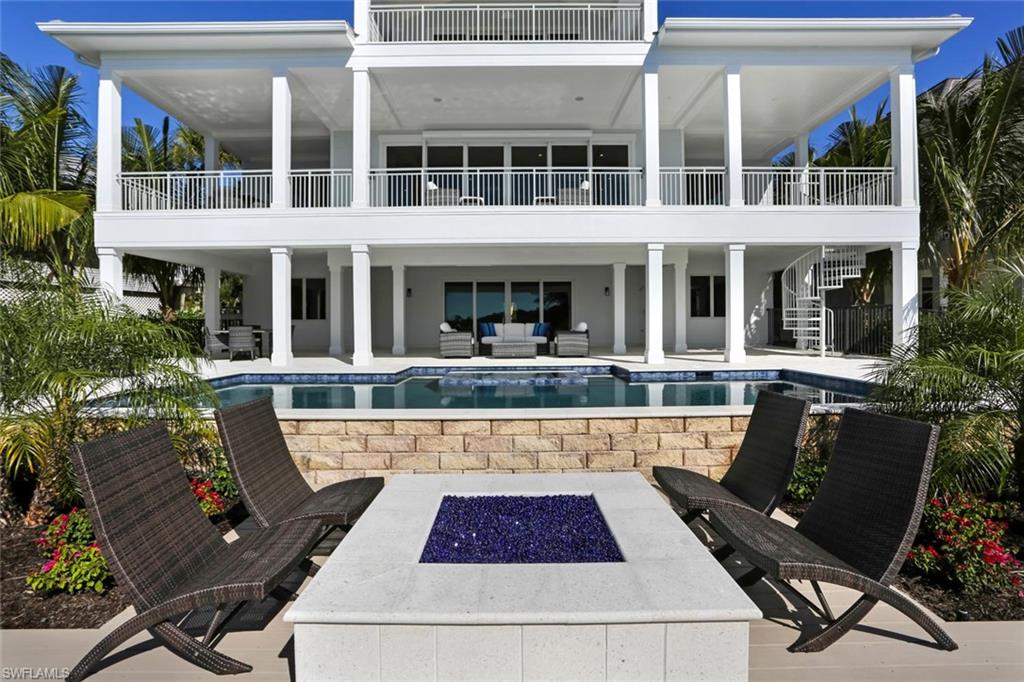 LITTLE HICKORY SHORES - Residential