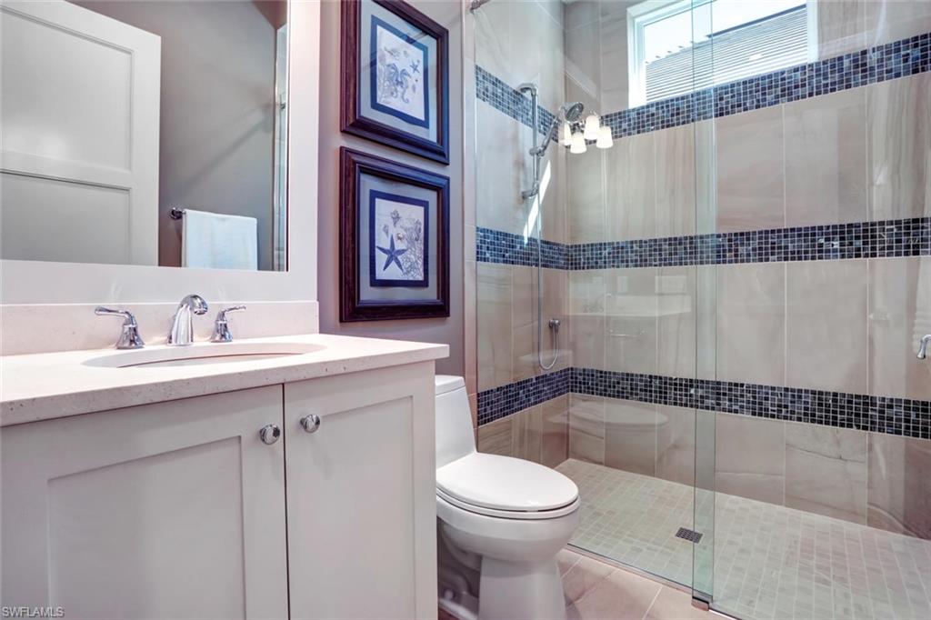 LITTLE HICKORY SHORES - Residential