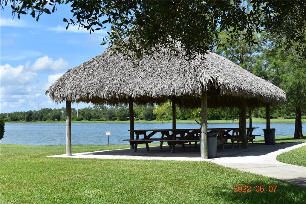 WATERWAYS OF NAPLES - Residential