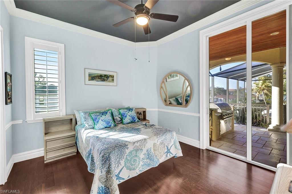 IMPERIAL SHORES - Residential