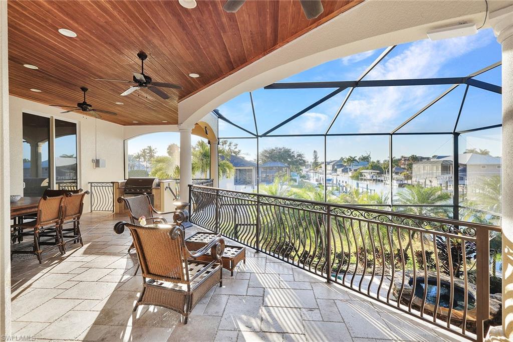 IMPERIAL SHORES - Residential