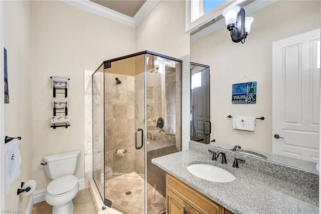 IMPERIAL SHORES - Residential