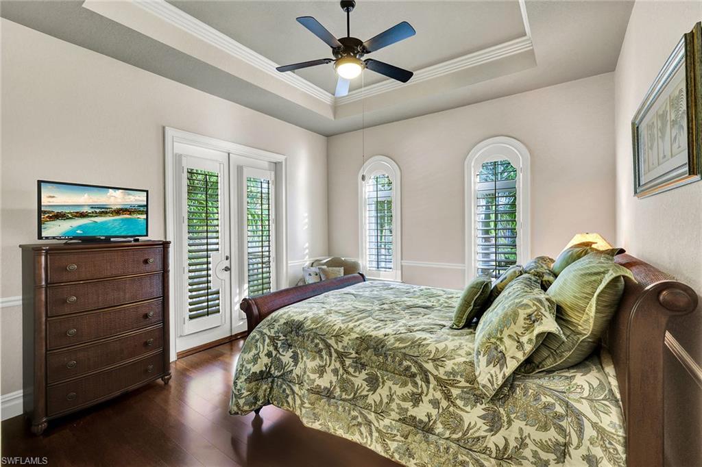 IMPERIAL SHORES - Residential