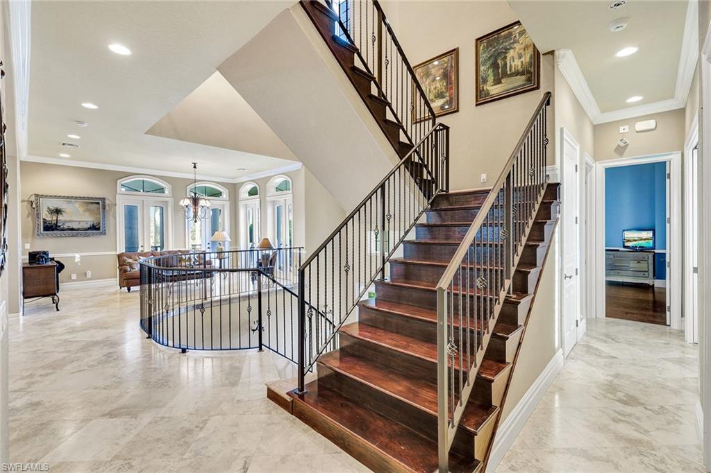 IMPERIAL SHORES - Residential