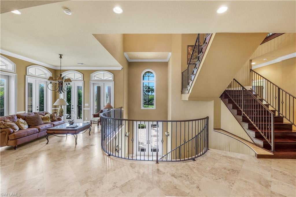 4806 Regal DR