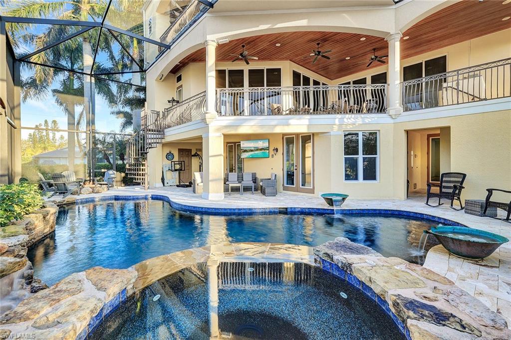 IMPERIAL SHORES - Residential