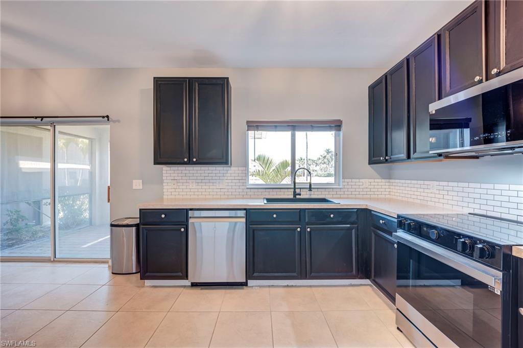 TOWNHOMES OF SAN SIMEON - Residential