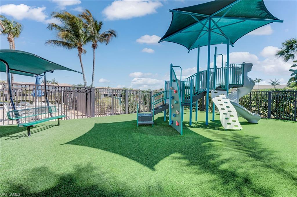 TOWNHOMES OF SAN SIMEON - Residential