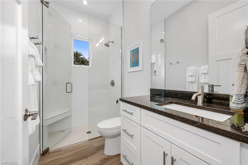 LAKE PARK - Residential