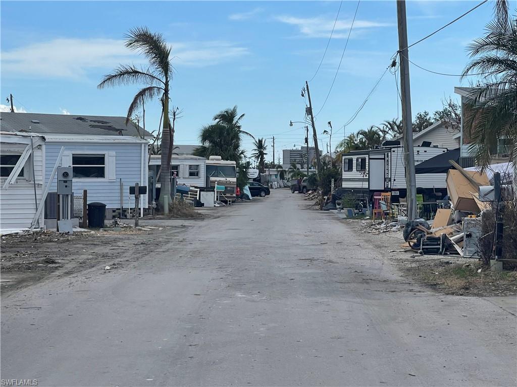 EMILY LANE LAND CONDO - Residential