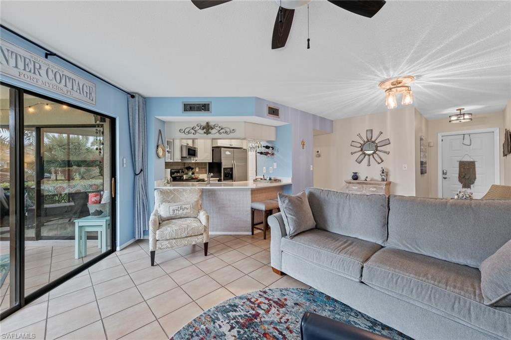 VILLAGES - Residential