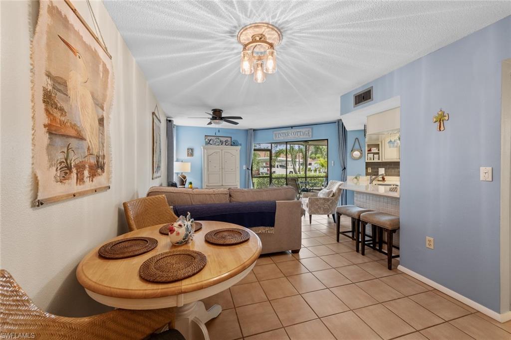 VILLAGES - Residential