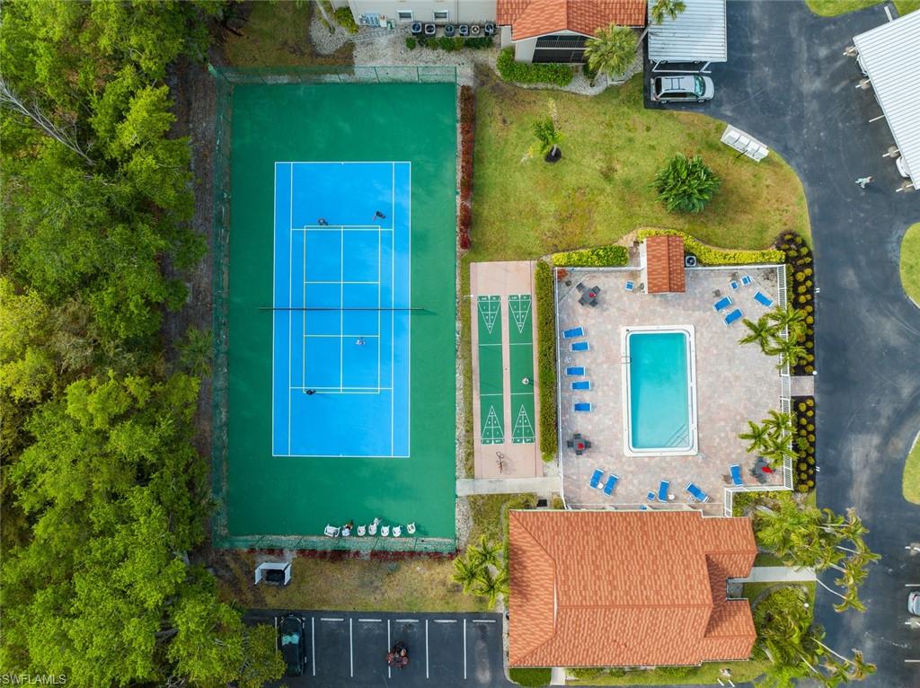 VILLAGES - Residential