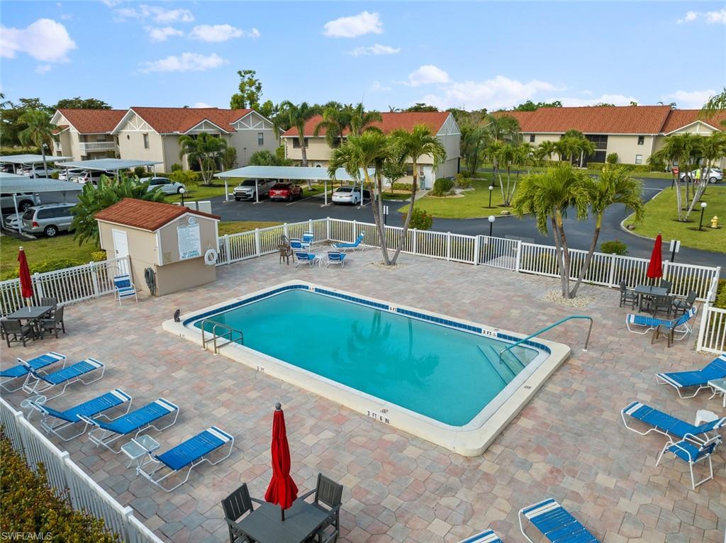 VILLAGES - Residential