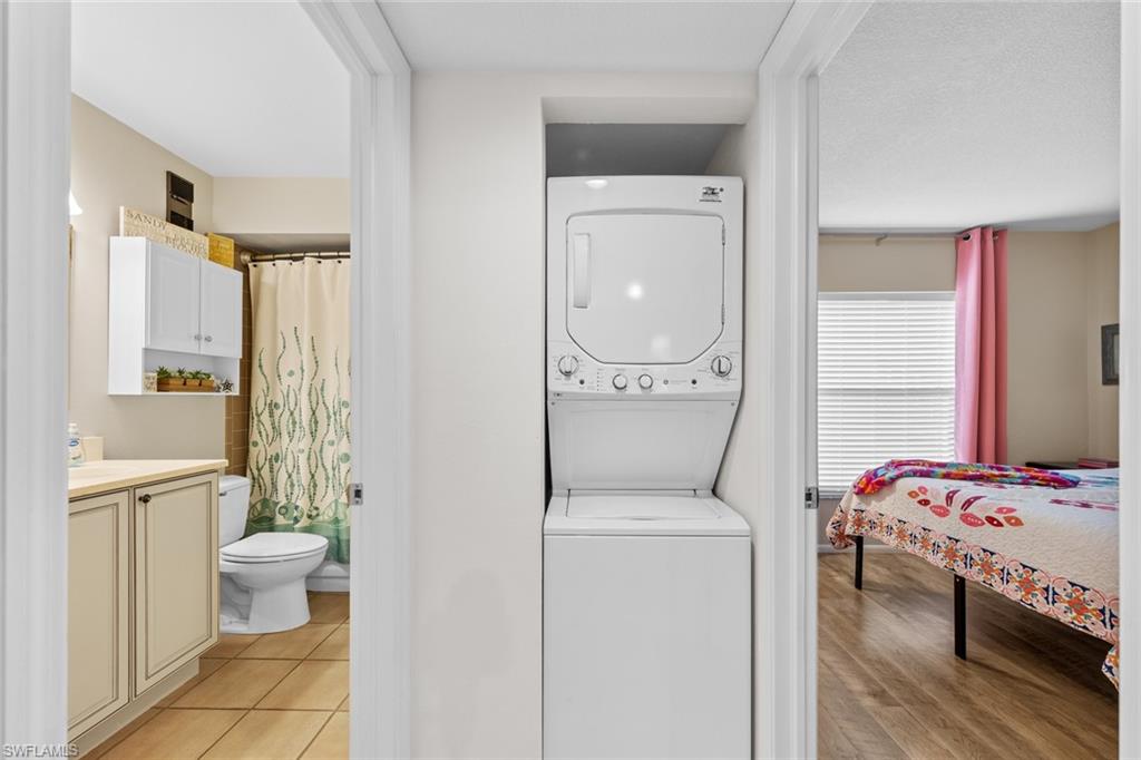 VILLAGES - Residential