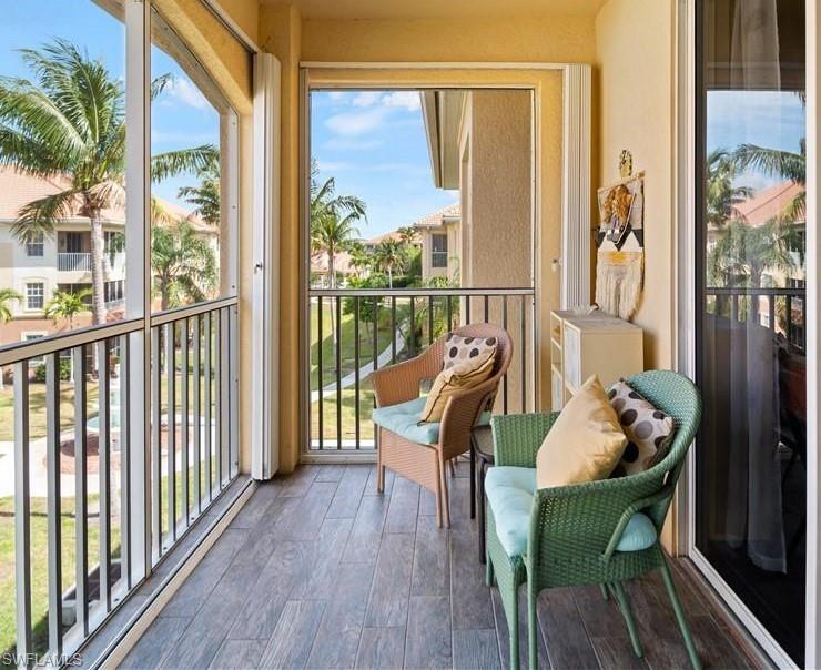 VAN LOON COMMONS - Residential Lease