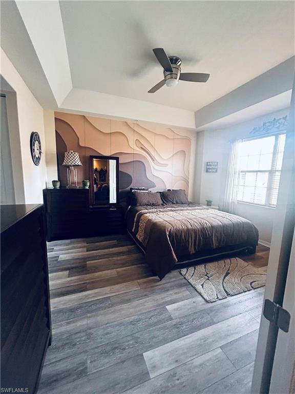 VAN LOON COMMONS - Residential Lease