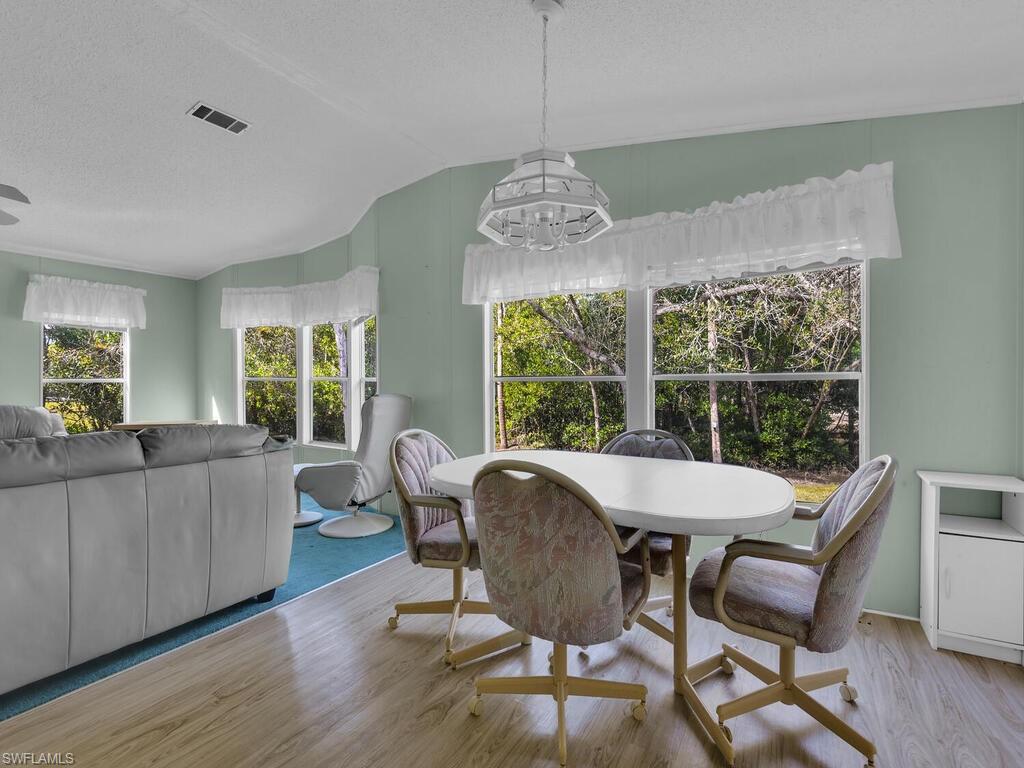 RIVERWOOD - Residential