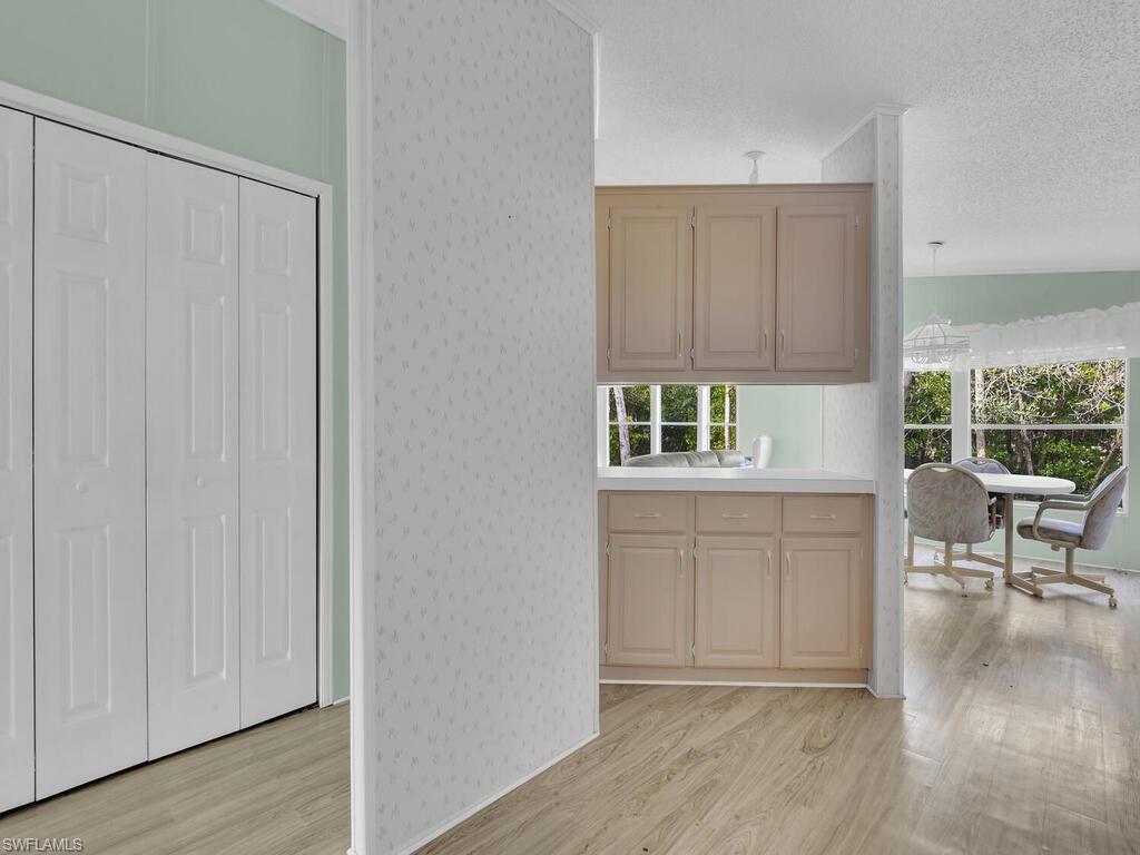 RIVERWOOD - Residential