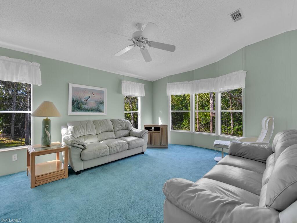 RIVERWOOD - Residential