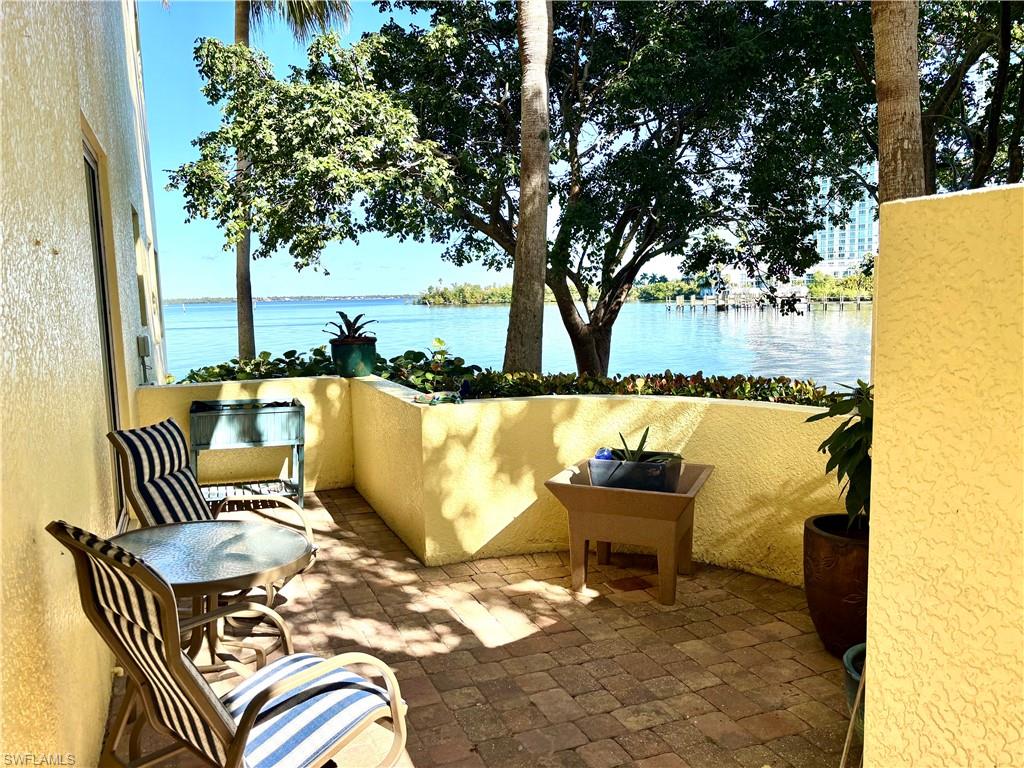 BEAU RIVAGE - Residential