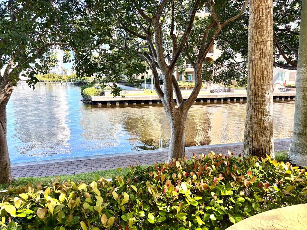 BEAU RIVAGE - Residential