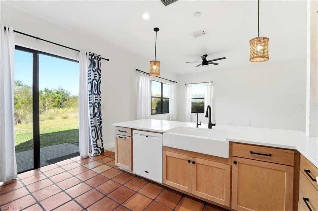 COQUINA AT MAPLE RIDGE - Residential