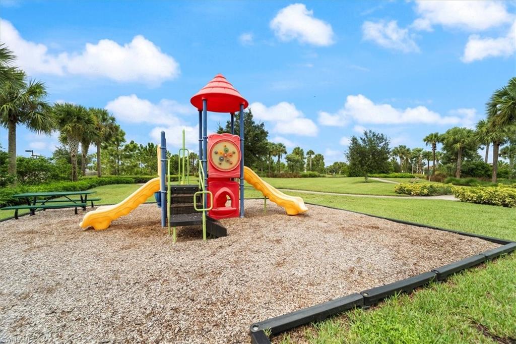 COQUINA AT MAPLE RIDGE - Residential