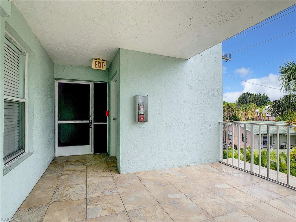 SEA GRAPE BAY CONDO - Residential