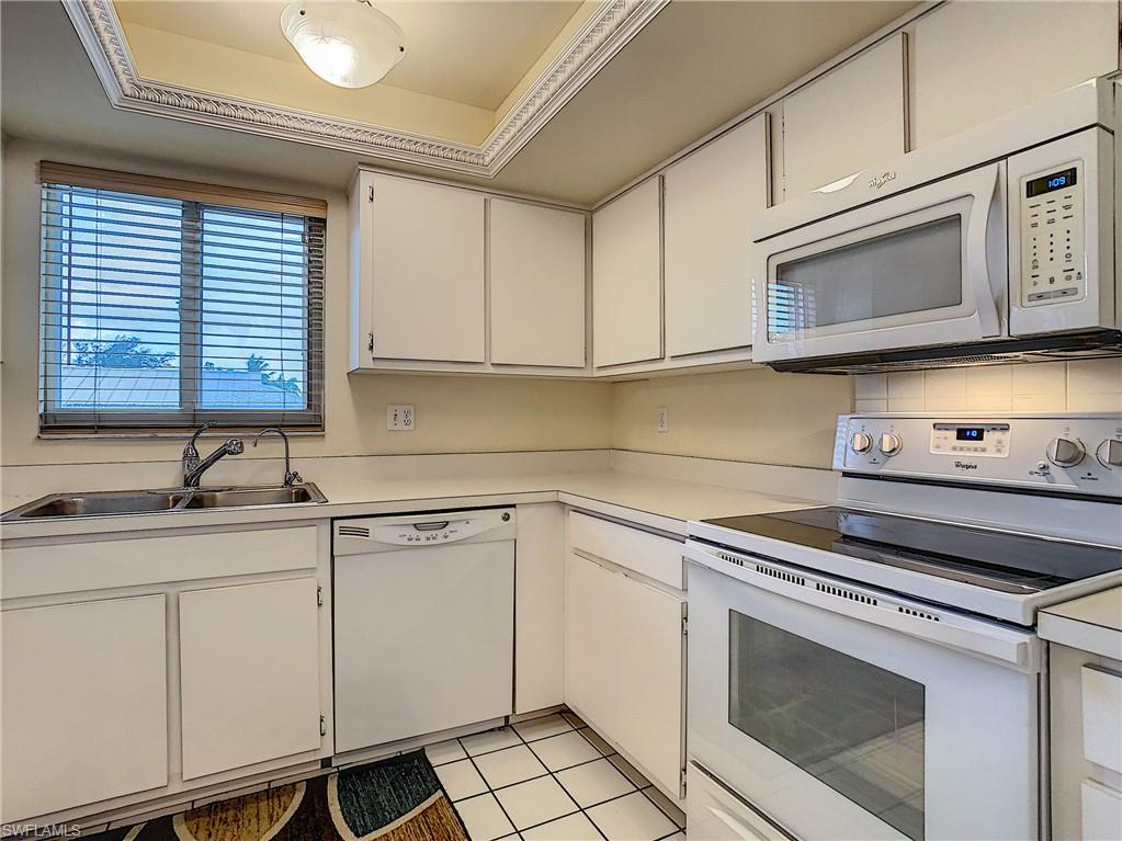 SEA GRAPE BAY CONDO - Residential