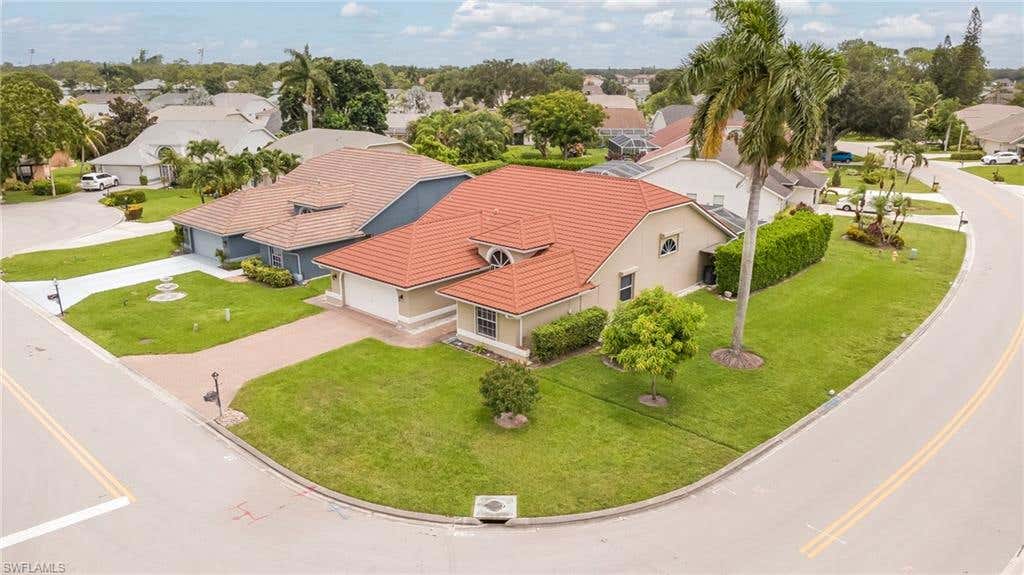 Photo of 6630 Middlesex PL, NAPLES, FL 34104 (MLS # 226027113)