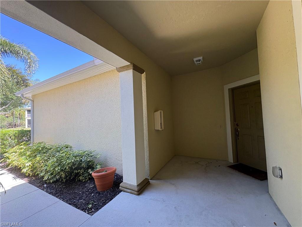 CALUSA PALMS III - Residential