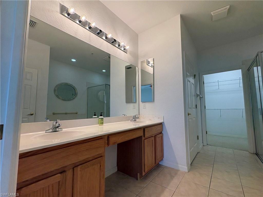 CALUSA PALMS III - Residential