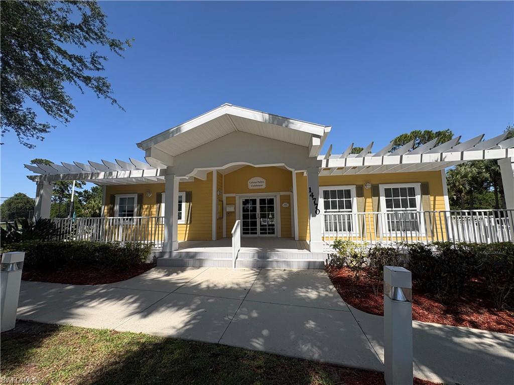 CALUSA PALMS III - Residential