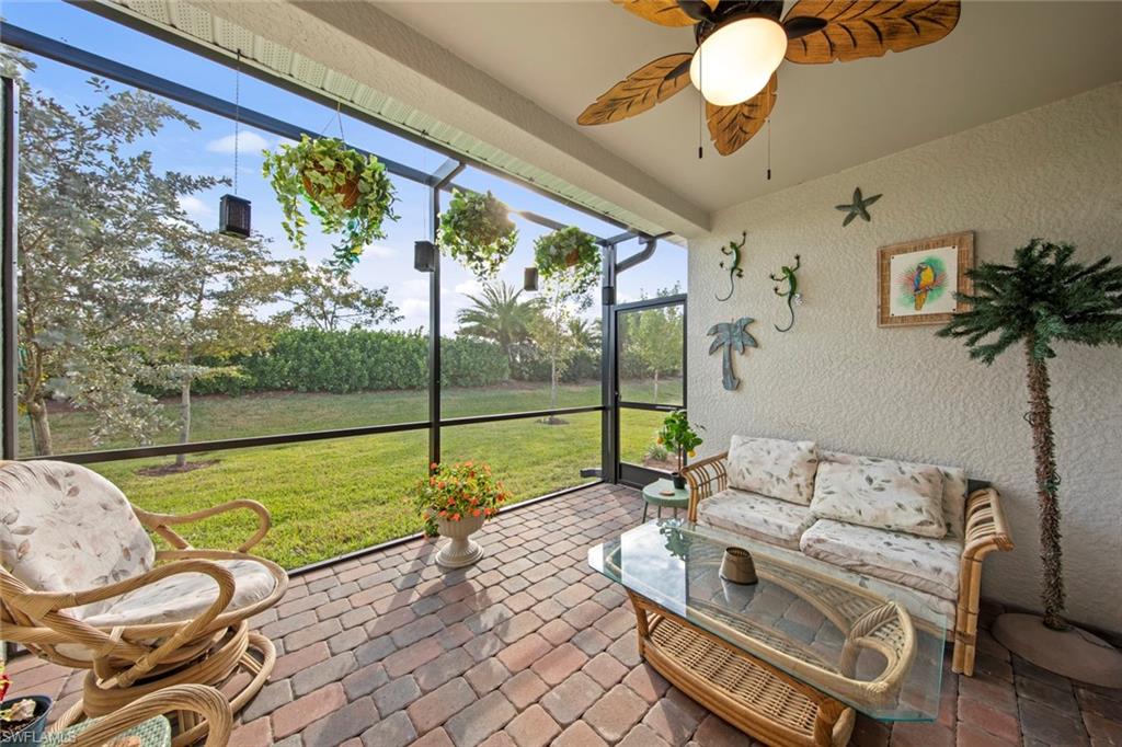 CORAL HARBOR - Residential