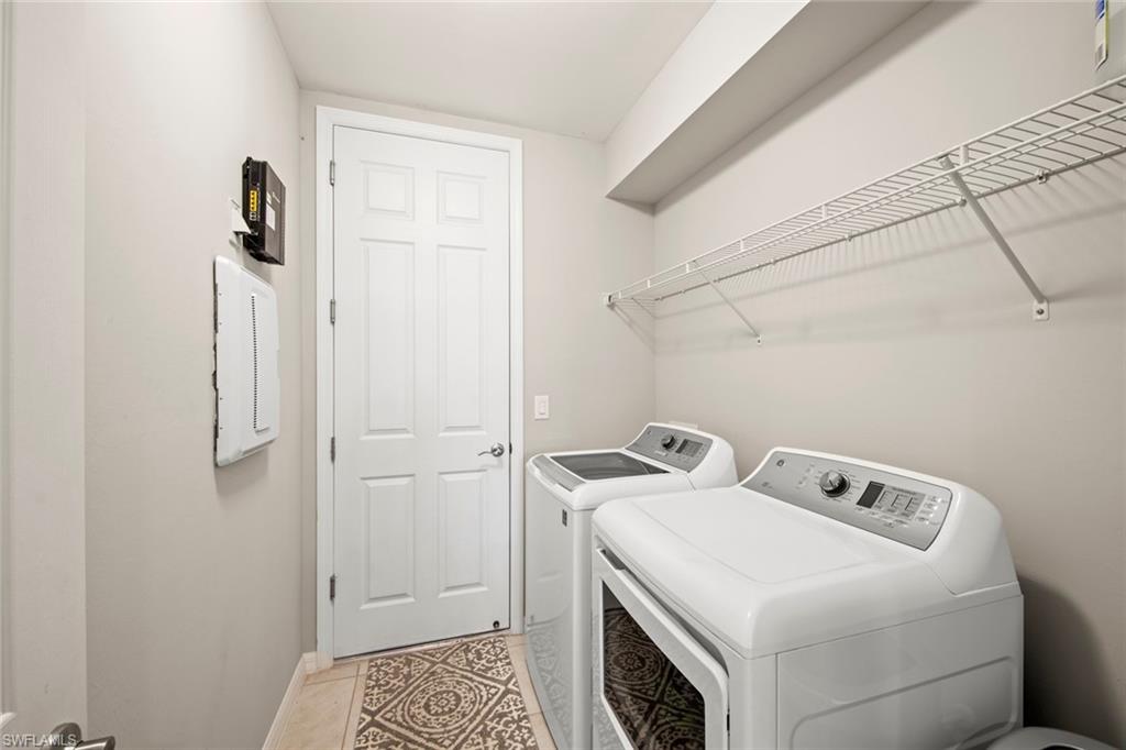 CORAL HARBOR - Residential