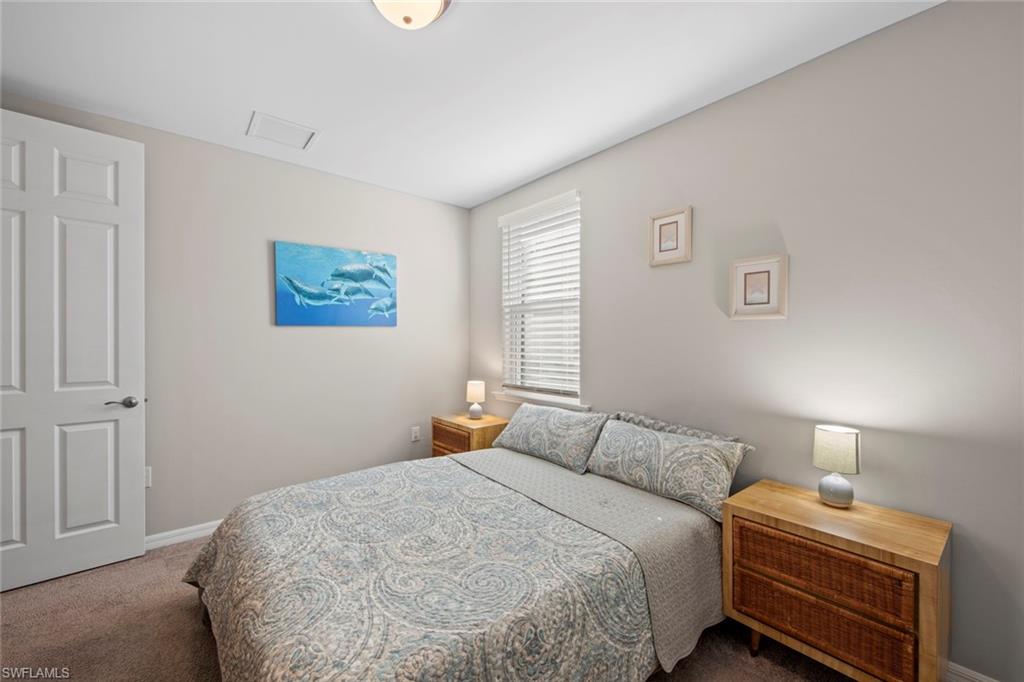 CORAL HARBOR - Residential