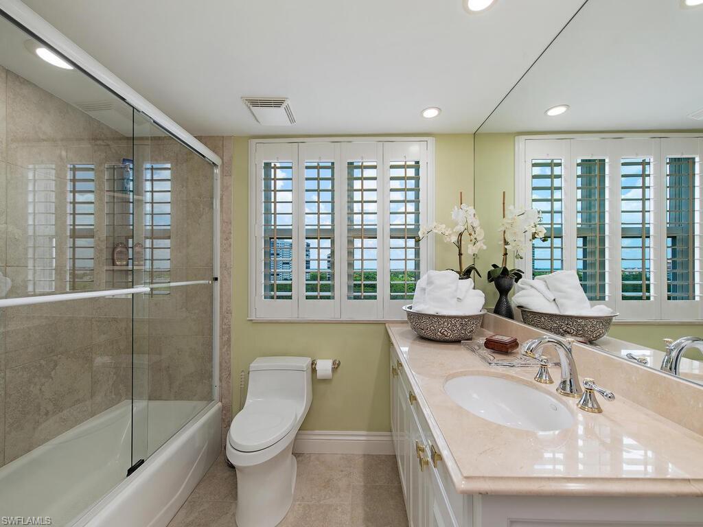 CONTESSA AT BAY COLONY - Residential